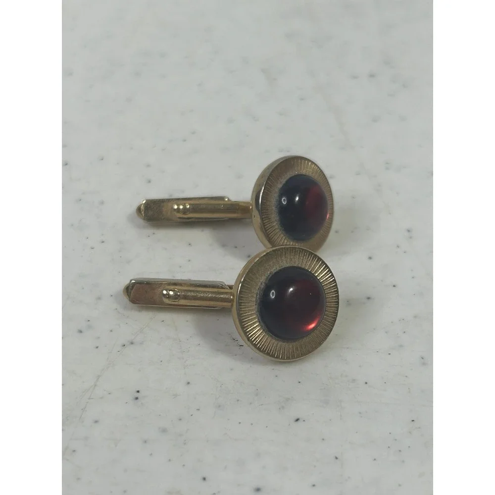 Vintage Swank Gold Tone Red Cabochon Round Cufflinks‎ Mid Century Formal Mens